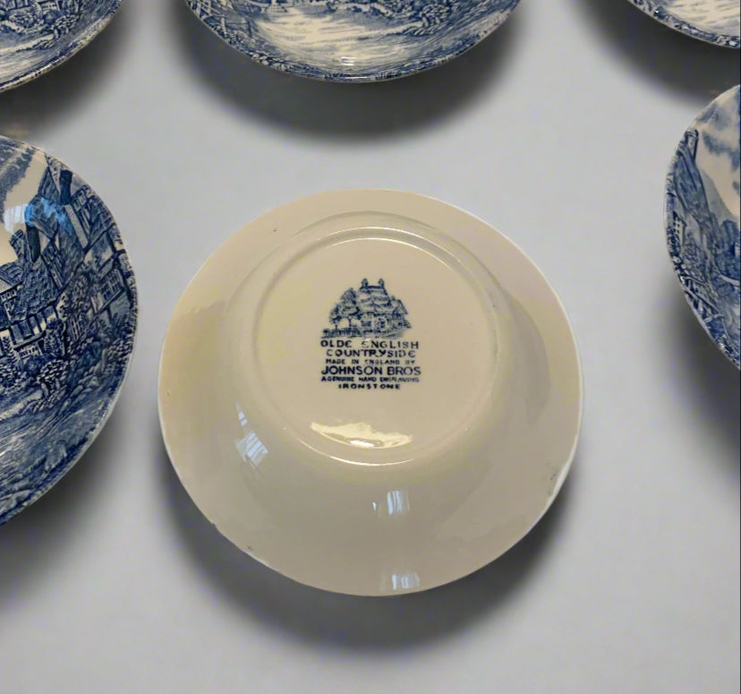Set of 6 vintage Johnson Bros porcelain bowls with blue countryside landscape design – Old English Countryside pattern, 13cm diameter, made in England.